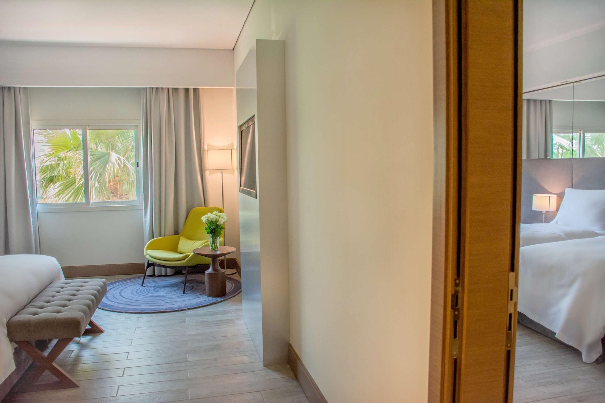 Radisson Blu Resort, Al Khobar 半月湾 外观 照片 Deluxe room