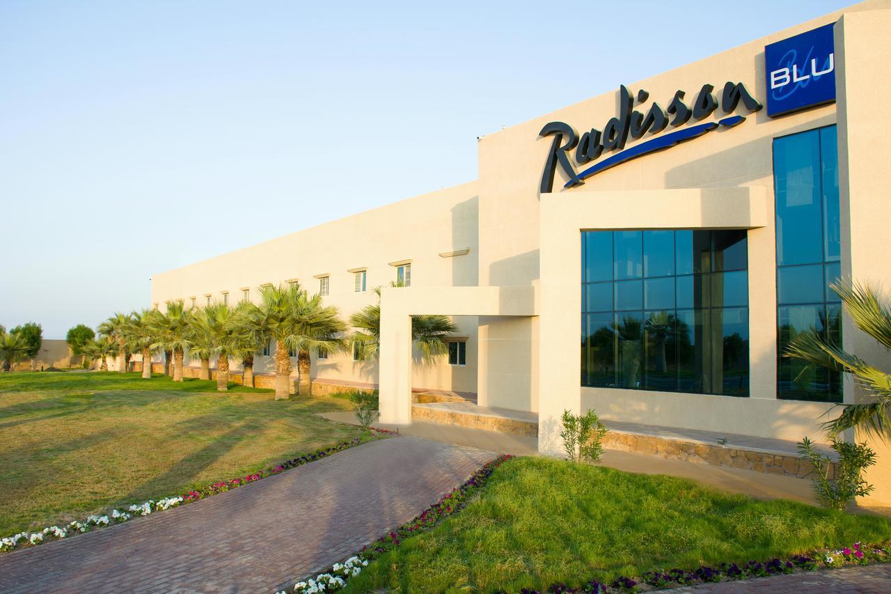 Radisson Blu Resort, Al Khobar 半月湾 外观 照片 Radisson Blu Hotel, Riyadh