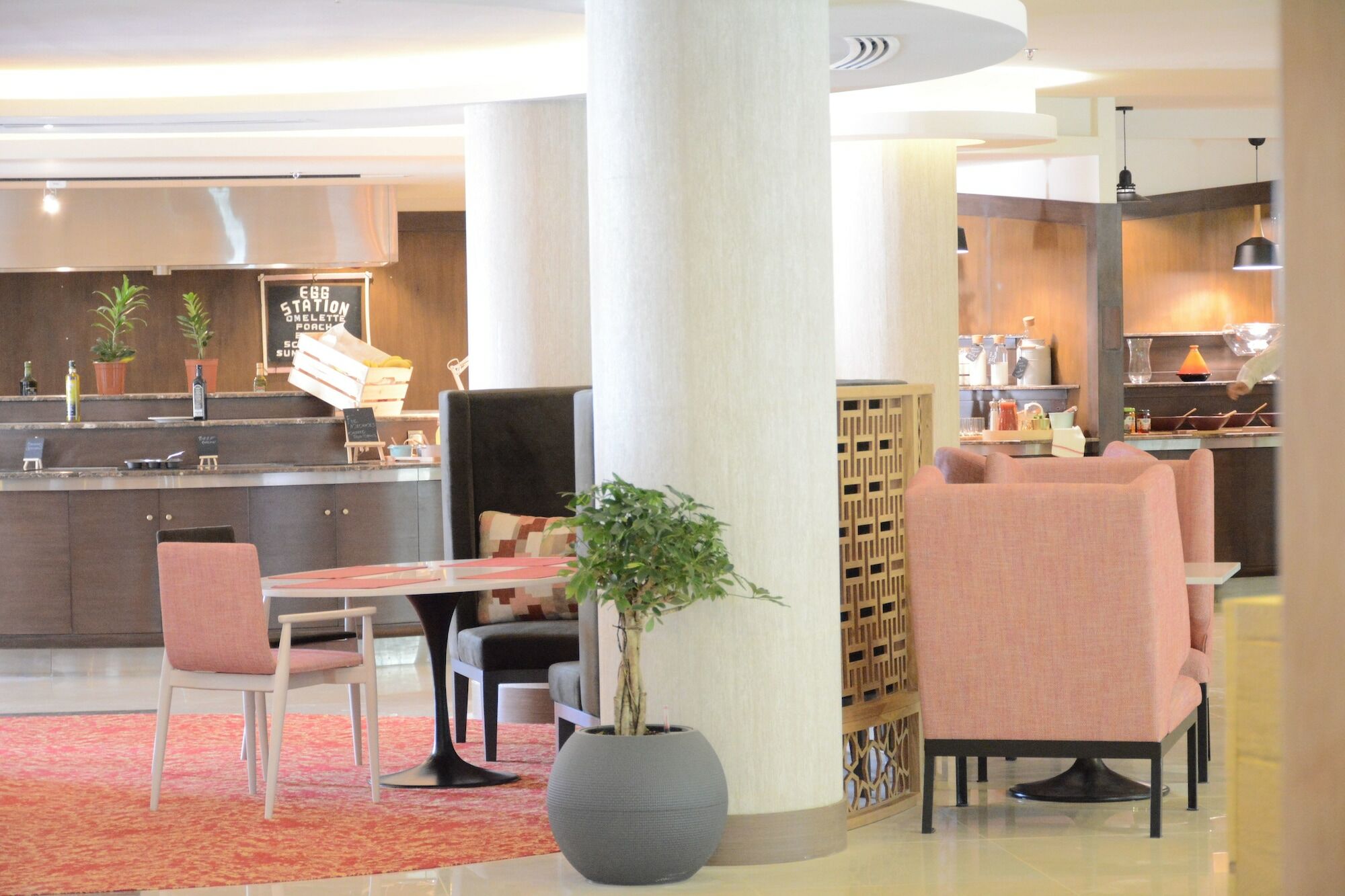 Radisson Blu Resort, Al Khobar 半月湾 外观 照片 The interior of the restaurant