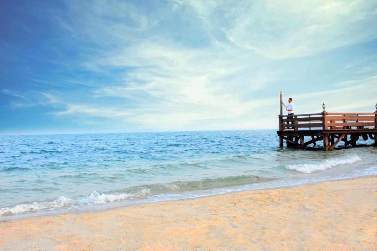 Radisson Blu Resort, Al Khobar 半月湾 外观 照片 A beach in Shenzhen